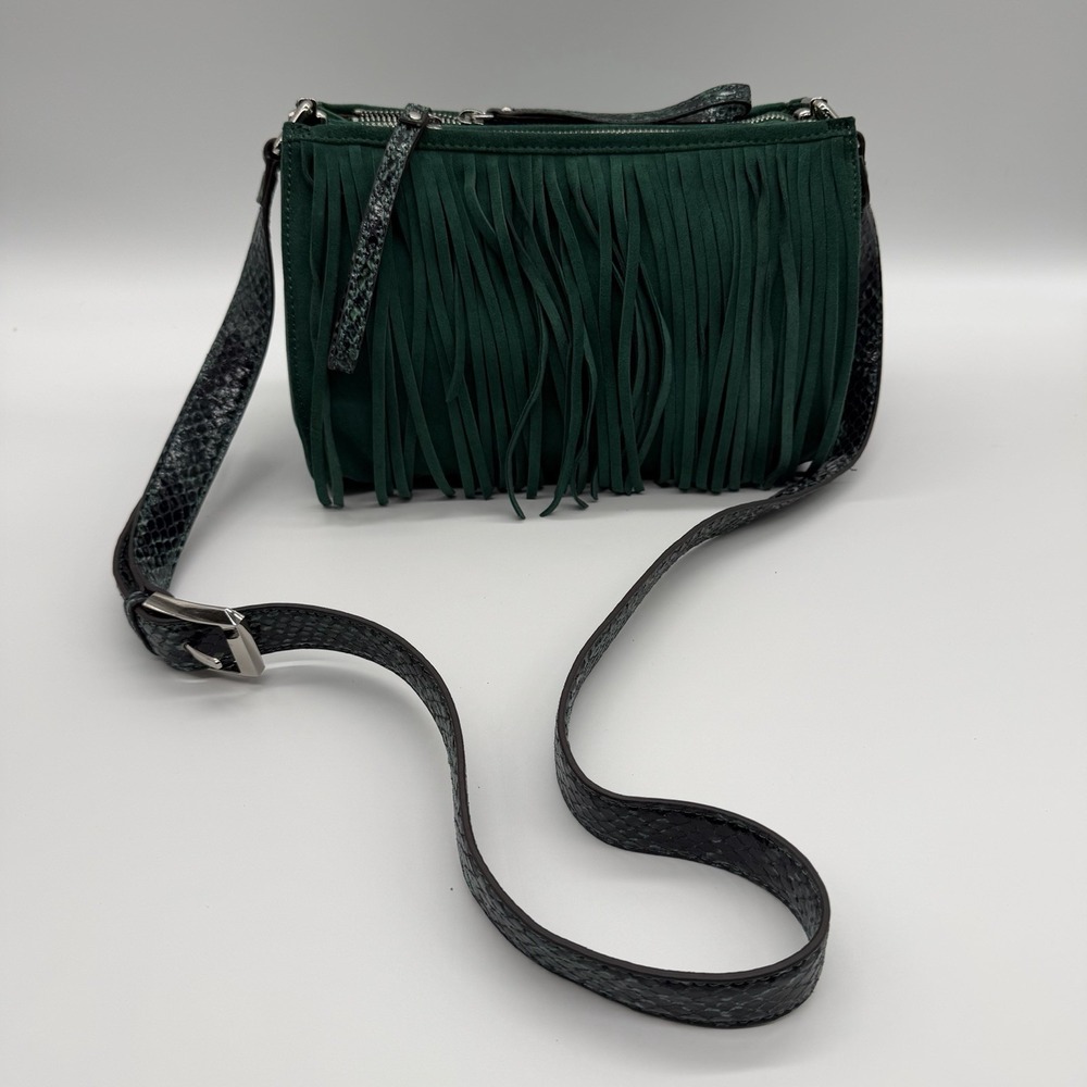 B. Makowsky Purse Green Leather Suede Crossbody Double Zip Fringe Shoulder Bag